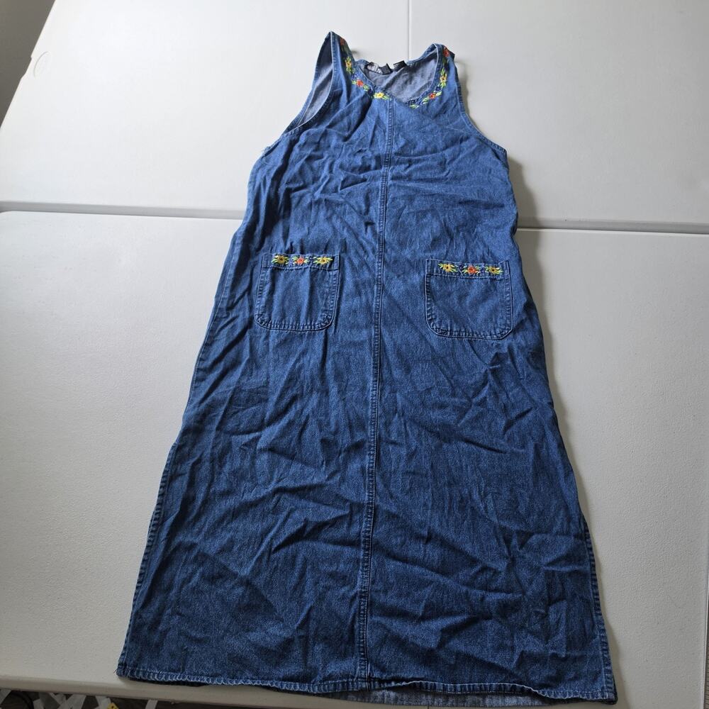 90s Zoey & Beth Dress Womens M Blue Denim Embroidered Floral Pockets Shift Midi
